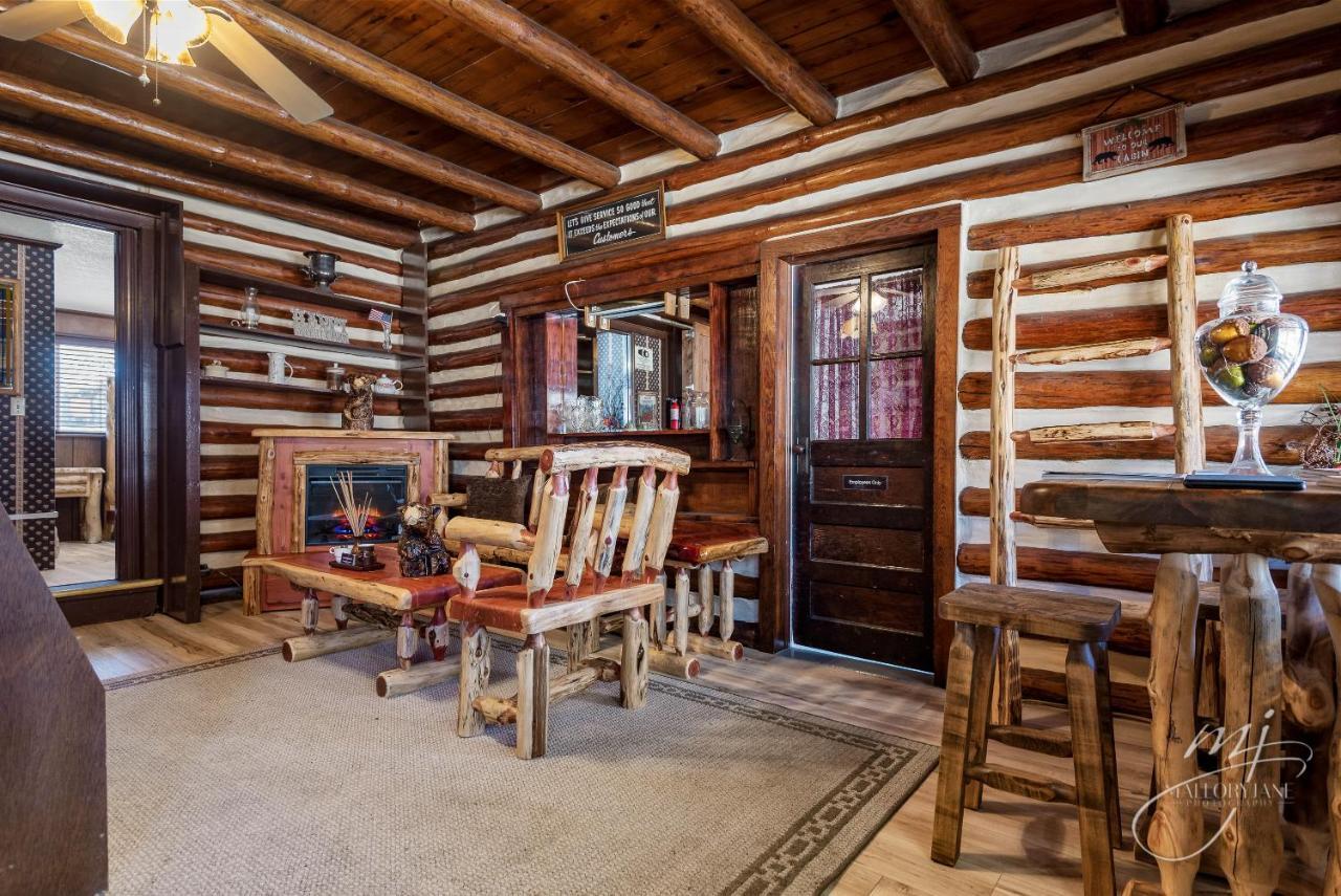 Log Cabin Inn Eureka Springs Bagian luar foto